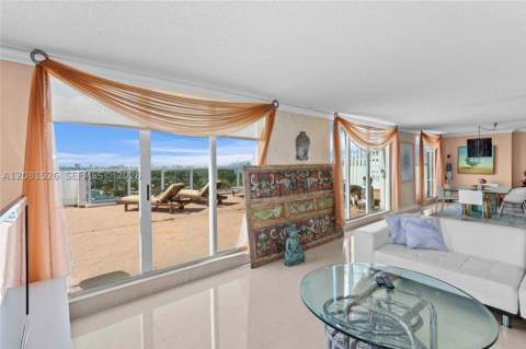 5900 Collins Ave 2304, Miami Beach FL - photo 13 of 29