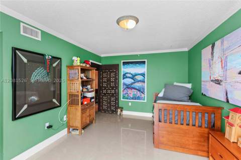 5900 Collins Ave 2304, Miami Beach FL - photo 18 of 29