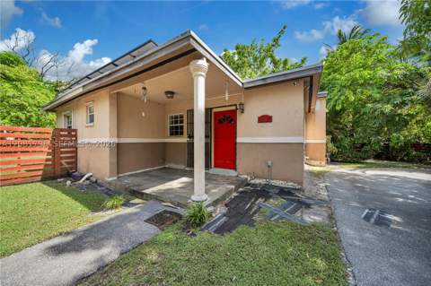 6401 SW 63rd Ct, South Miami FL - photo 6 of 28