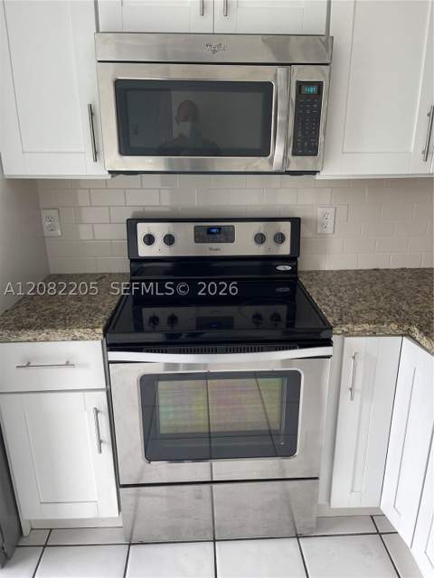 2575 SW 27th Ave 506, Miami FL - photo 6 of 10