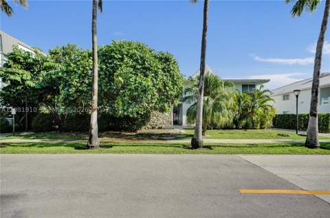 195 Sunrise Dr 7, Key Biscayne FL - photo 21 of 39