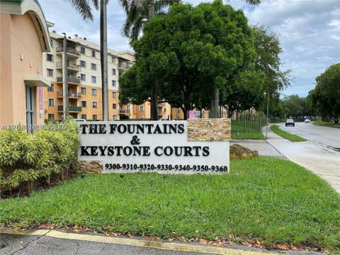9320 Fontainebleau Blvd 213, Miami FL - photo 12 of 14