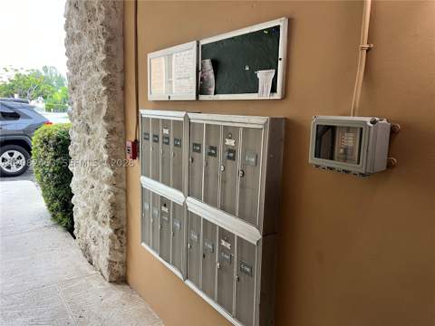 5501 SW 77th Ct 102C, Miami FL - photo 9 of 17