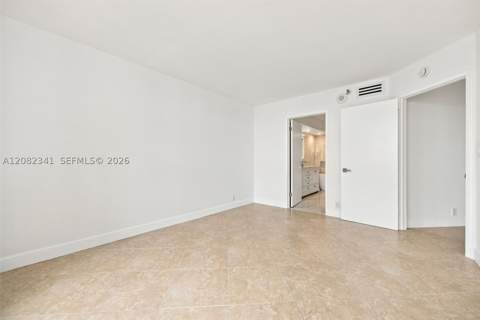 19101 NE 36th Ct 1704, Aventura FL - photo 14 of 40