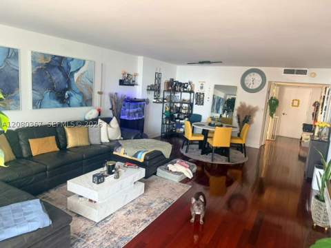 5700 Collins Ave 8M, Miami Beach FL - photo 13 of 31