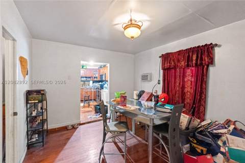 1885 NW 113th Ter, Miami FL - photo 6 of 15