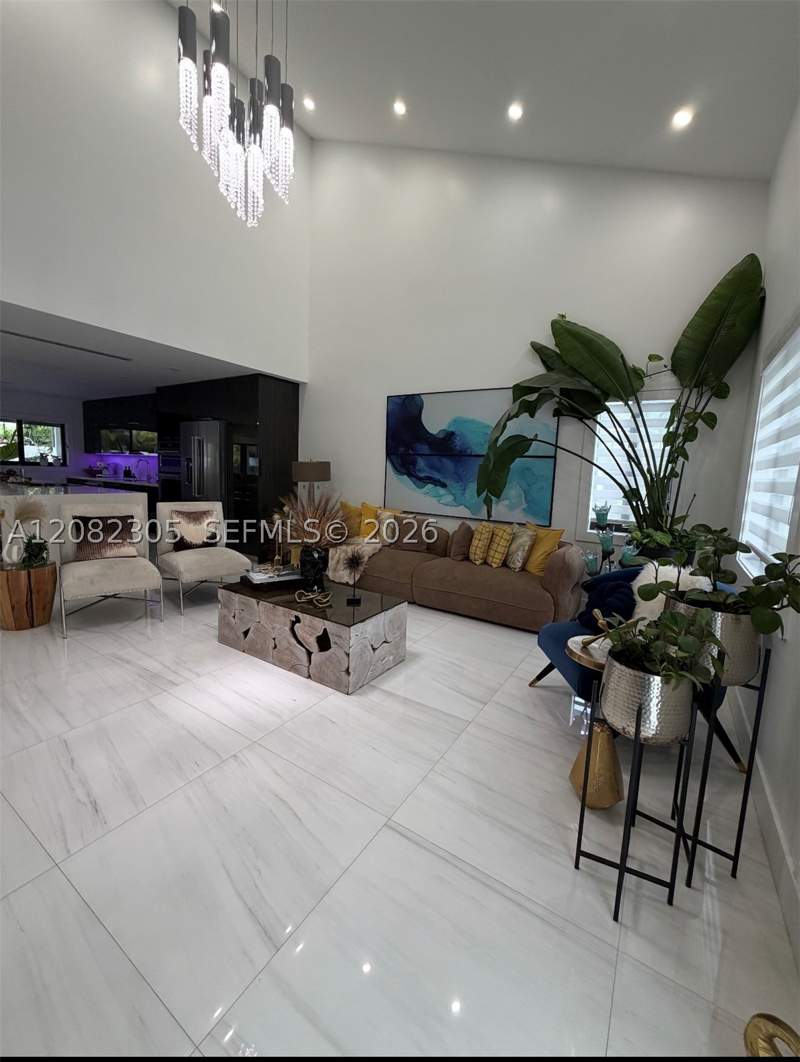 4 bedroom SingleFamilyResidence at 9873 SW 154th Ct, Weitzer Hammocks Homes SE, Miami — photo 2