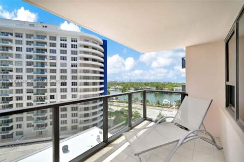 5225 Collins Ave 1015, Miami Beach FL - photo 24 of 30