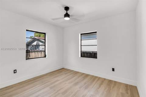 739 W 30th St, Hialeah FL - photo 10 of 22