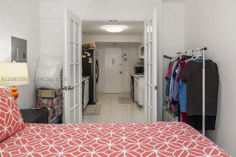 2841 NE 163rd St 402, North Miami Beach FL - photo 18 of 36