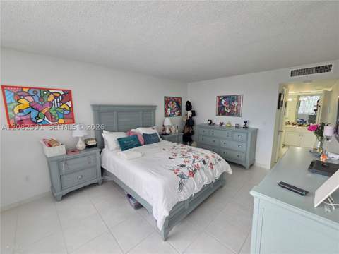 2841 NE 163rd St 402, North Miami Beach FL - photo 7 of 36