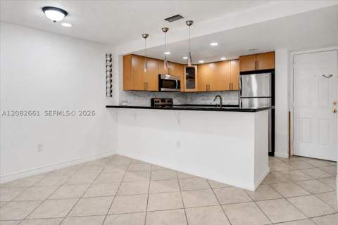 1975 Normandy Dr 303, Miami Beach FL - photo 9 of 21