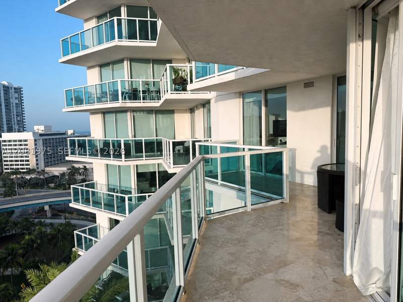 3 bedroom Condominium at 150 Sunny Isles Blvd 1-1203, St Tropez On The Bay 1 Co, Sunny Isles Beach — photo 2
