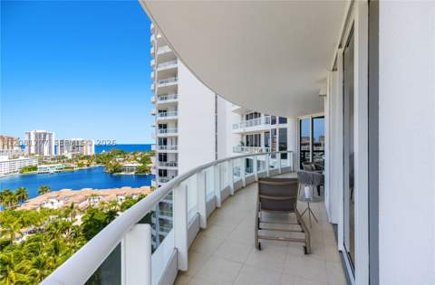21200 NE Point Pl 1404, Aventura FL - photo 12 of 73