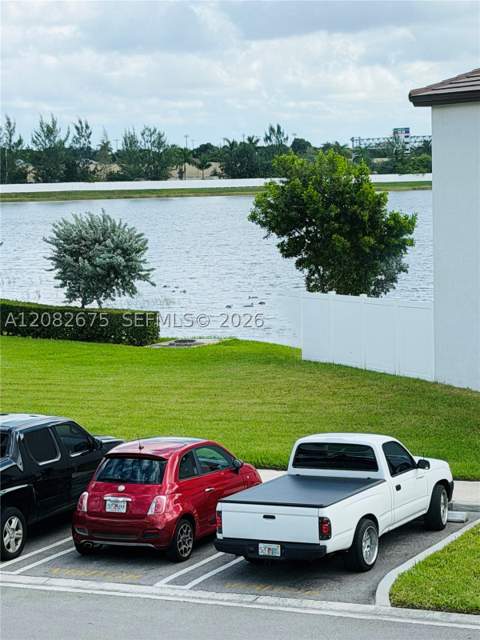 11388 W 34th Way, Hialeah FL - photo 14 of 15