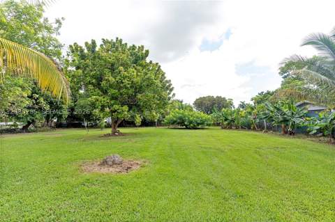 381 SW 127th Ave, Miami FL - photo 10 of 27