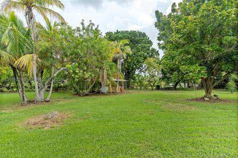 381 SW 127th Ave, Miami FL - photo 11 of 27