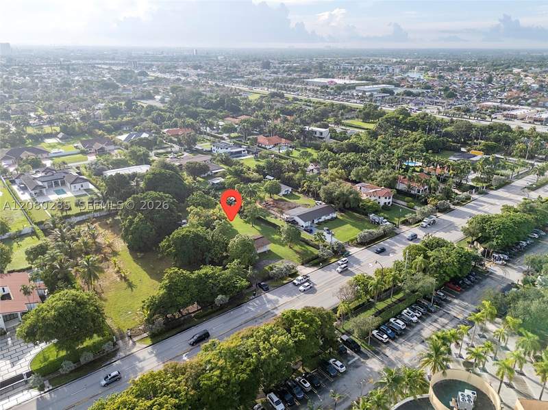2 bedroom SingleFamilyResidence at 381 SW 127th Ave, Sweetwater Estates Sub, Miami — photo 4