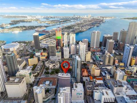 225 N Miami Ave 2002, Miami FL - photo 21 of 54