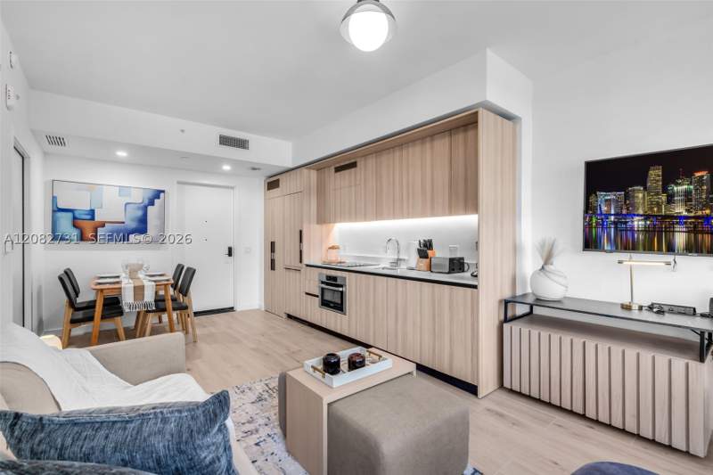 1 bedroom Condominium at 225 N Miami Ave 2002, District 225, Miami — photo 4