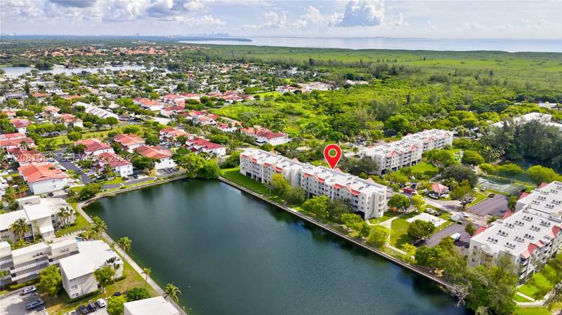 1 bedroom Condominium at 8260 SW 210th St 308, Saga Bay Gardens Condo, Cutler Bay — photo 4
