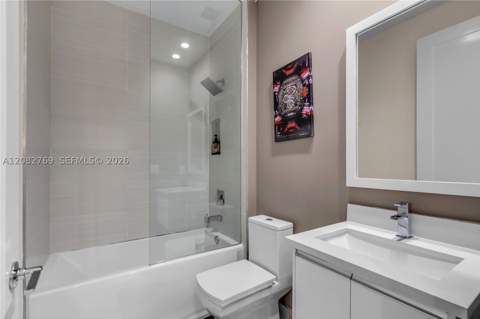 10545 NW 63rd Ter, Doral FL - photo 18 of 52