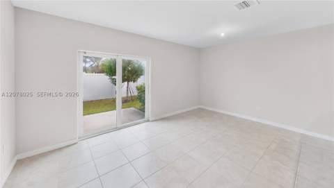 389 NW 10th Ct, Florida City FL - photo 9 of 50