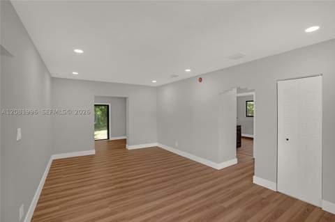 555 NW 124th St, North Miami FL - photo 9 of 34