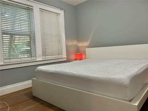 536 14th St 107, Miami Beach FL - photo 12 of 13
