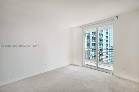 325 NE Biscayne Blvd 1923, Miami FL - photo 16 of 39