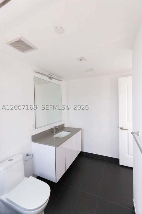 1600 NE 1st Ave 1420, Miami FL - photo 10 of 29