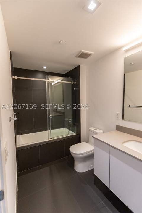 1600 NE 1st Ave 1420, Miami FL - photo 13 of 29