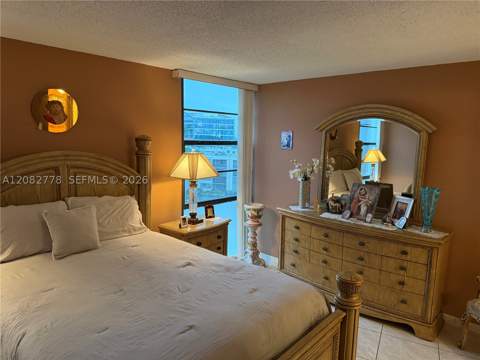 20500 W Country Club Dr 711, Aventura FL - photo 19 of 27