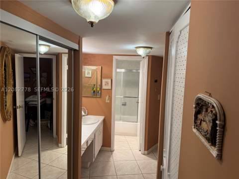 20500 W Country Club Dr 711, Aventura FL - photo 22 of 27