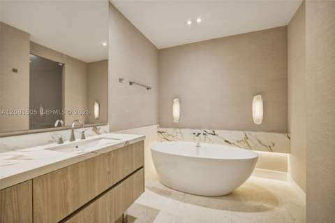 901 Brickell Key Blvd 3708, Miami FL - photo 12 of 35