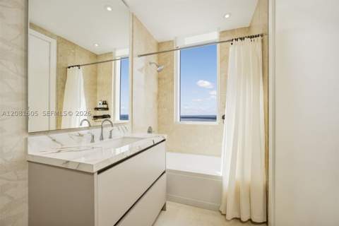 901 Brickell Key Blvd 3708, Miami FL - photo 16 of 35