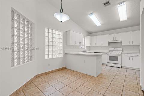 15261 SW 111th St, Miami FL - photo 11 of 34