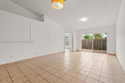 15261 SW 111th St, Miami FL - photo 6 of 34