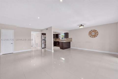 6965 W 2nd Way, Hialeah FL - photo 16 of 36