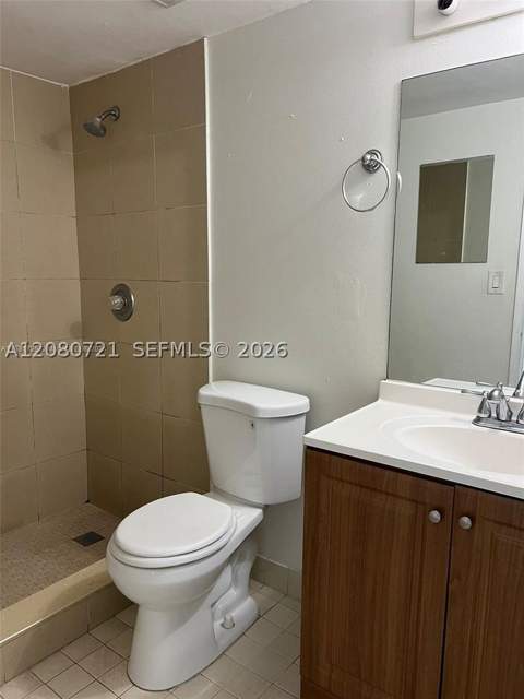 6955 NW 186th St F205, Hialeah FL - photo 10 of 17