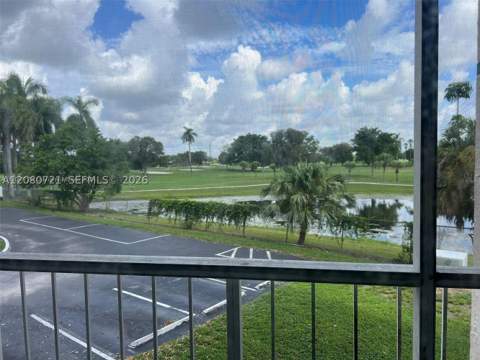 6955 NW 186th St F205, Hialeah FL - photo 12 of 17