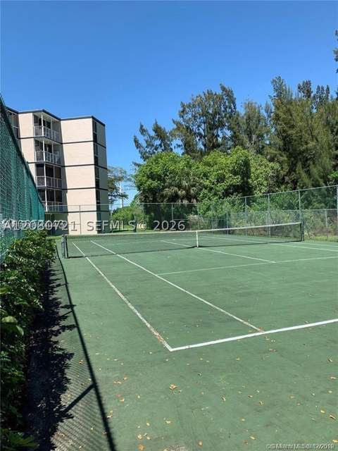 6955 NW 186th St F205, Hialeah FL - photo 17 of 17