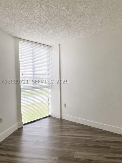 6955 NW 186th St F205, Hialeah FL - photo 8 of 17