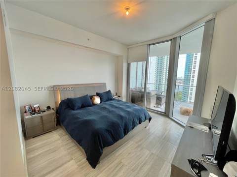 851 NE 1st Ave 2605, Miami FL - photo 19 of 49