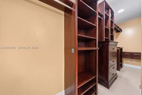3756 NE 167th St 44, North Miami Beach FL - photo 8 of 36