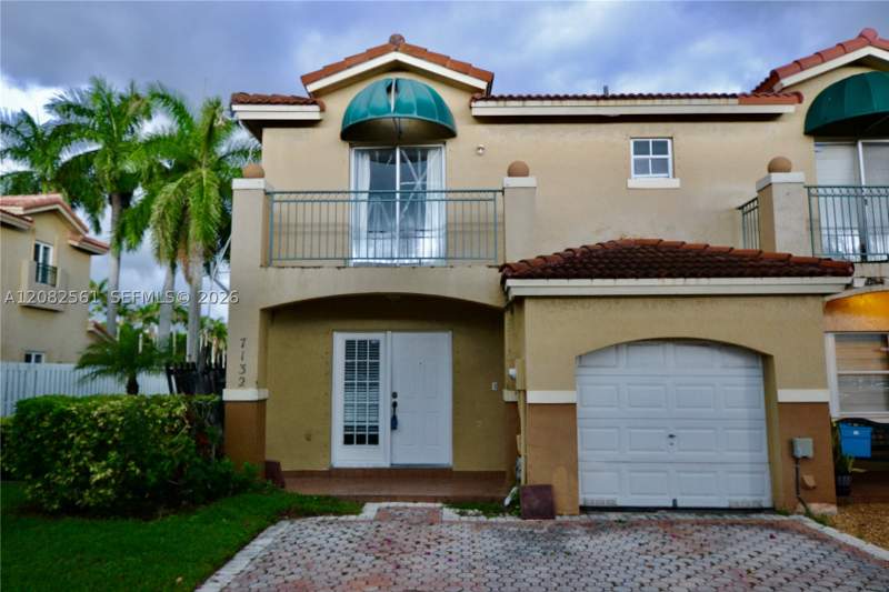 3 bedroom Townhouse at 7132 SW 158th Path, P A At West Sunset, Miami — photo 3