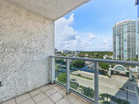 16445 Collins Ave 828, Sunny Isles Beach FL - photo 17 of 41