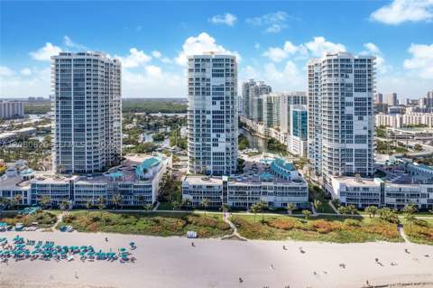 16445 Collins Ave 828, Sunny Isles Beach FL - photo 20 of 41