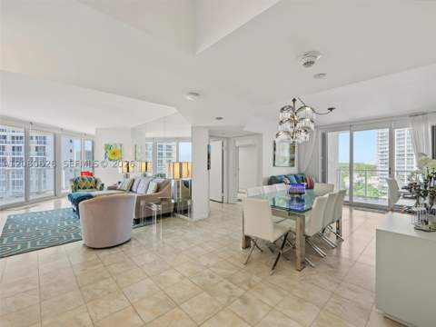 16445 Collins Ave 828, Sunny Isles Beach FL - photo 8 of 41