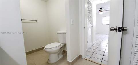 995 SW 84th Ave 218, Miami FL - photo 12 of 30